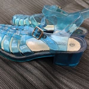 Aqua Heeled Jellies